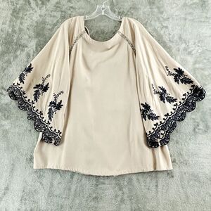 She‎ + Sky Pullover Top Womens 2XL Tan Blue Embroidery Flutter Sleeve Blouse